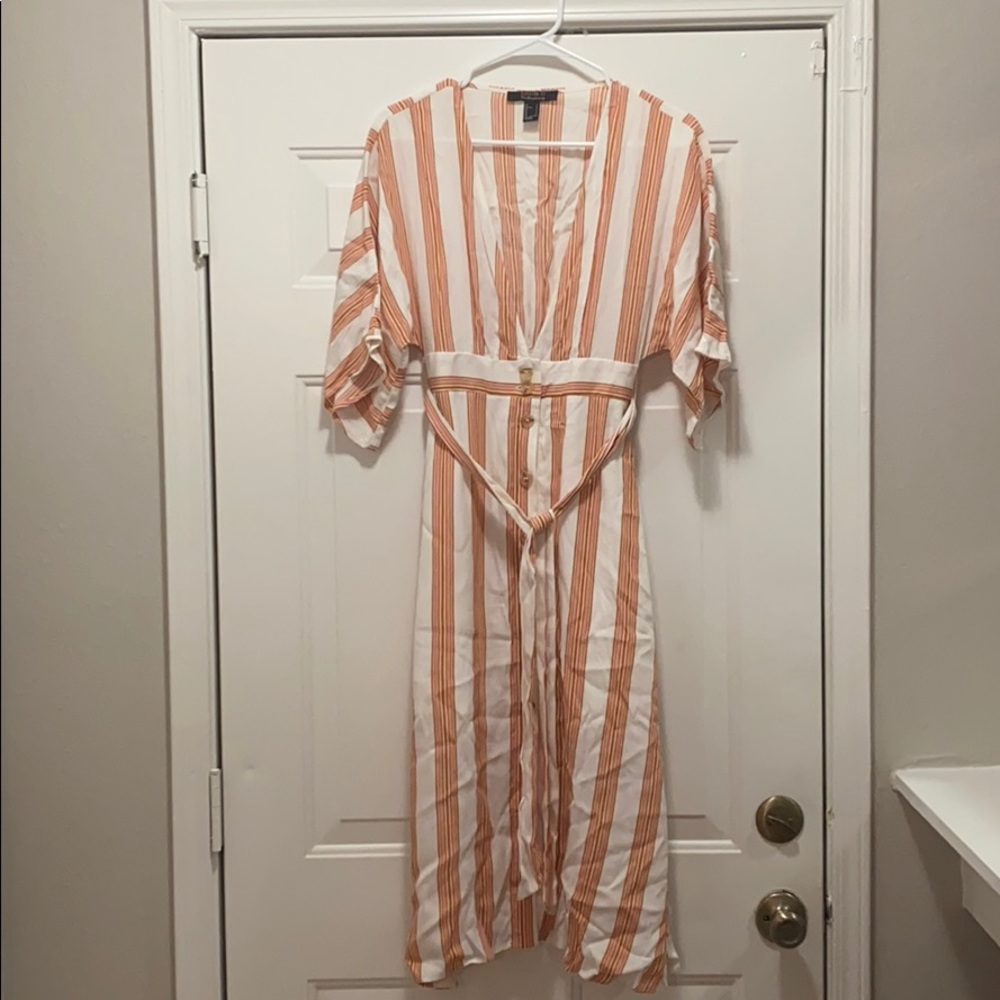 FOREVER 21 DRESS